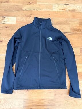 The North Face Men's Black Full-Zip Performance Jacket